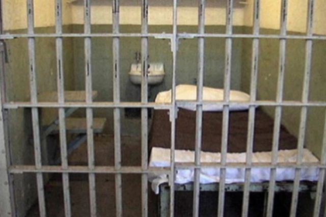 Trei deținuți de la Penitenciarul Gherla, trimiși în judecată după o bătaie în curtea închisorii