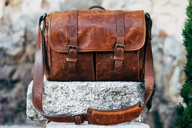 Poștăriță din Constanța, condamnată pentru delapidarea banilor de pensii și alocații