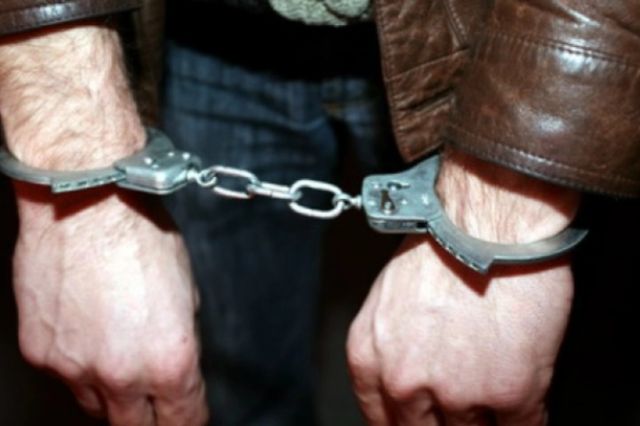 Bătaie în toiul nopții într-un magazin non-stop din Cluj. Doi bărbați, reținuți de polițiști