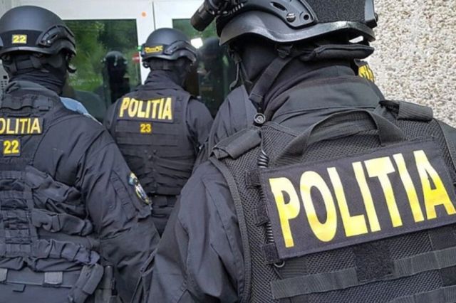 Jocuri de noroc ilegale, descoperite de polițiști în Mamaia Sat