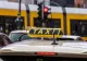 Taximetrist din București, suspectat că a furat telefonul unui client și a transferat 15.000 de lei prin aplicații bancare