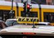 Taximetrist din București, suspectat că a furat telefonul unui client și a transferat 15.000 de lei prin aplicații bancare